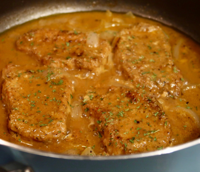 Smothered Pork Chops Recipe