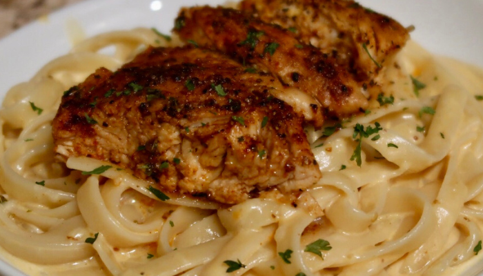 Yummy Chicken Alfredo Fettucine Recipe