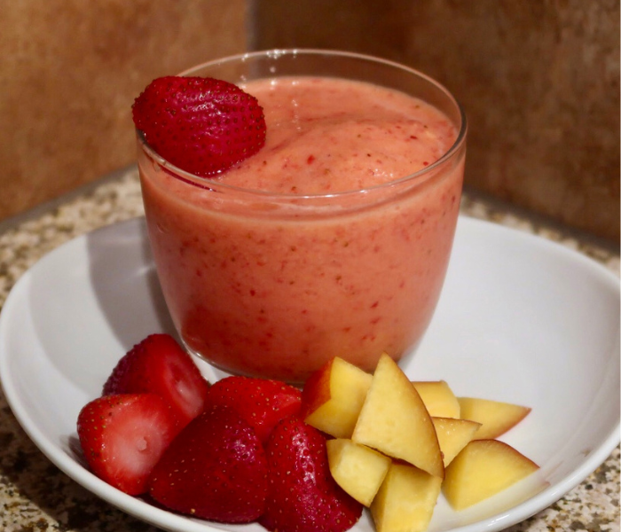 Strawberry & Nectarine Smoothie Recipe