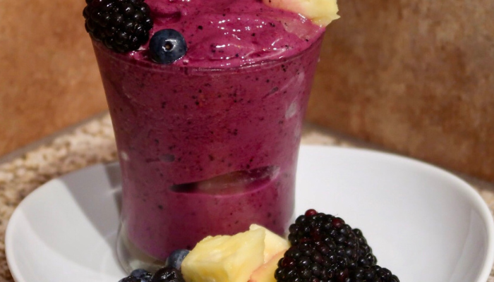 Pineapple Berry Smoothie Recipe