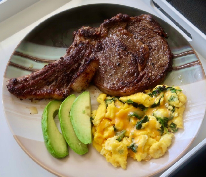 Breakfast Steak & Cheesy Spinach Eggs