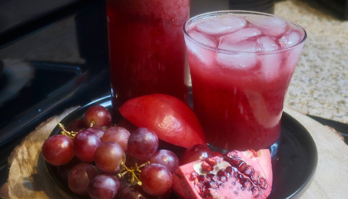 Delicious Pomegranate Grape Juice Recipe