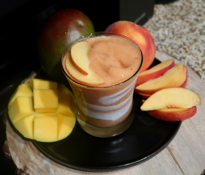 Creamy Peach Mango Smoothie