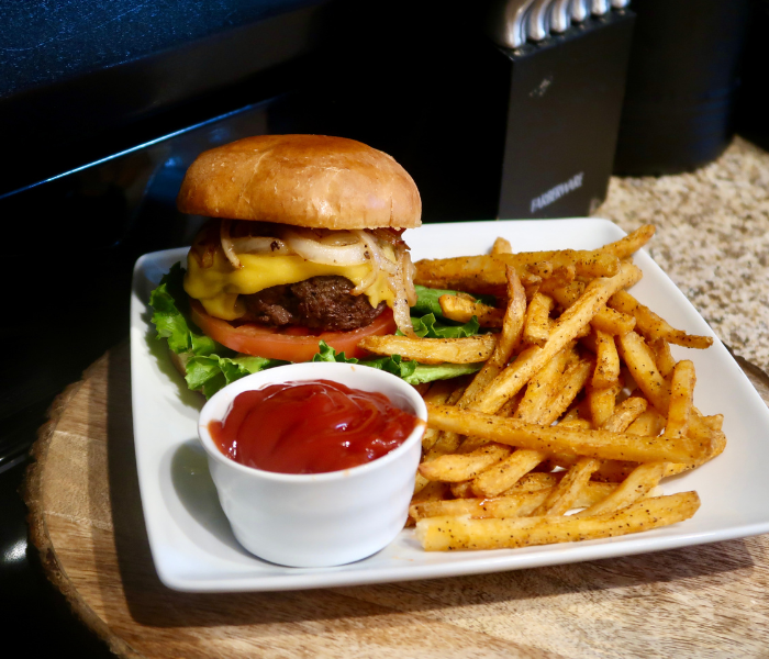 Classic Cheeseburger