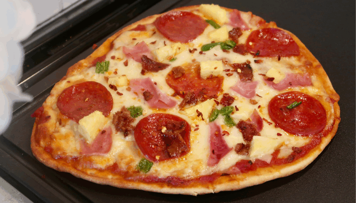 Hawaiian Flatbread Pizza